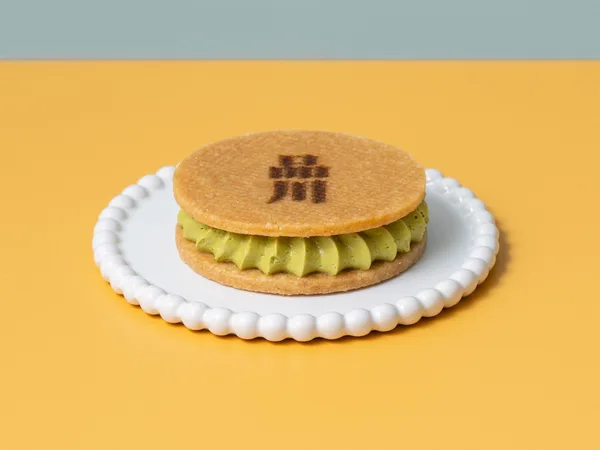 品川バターサンド濃抹茶 1個 480円／和楽紅屋