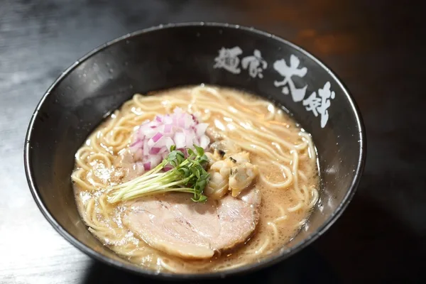「東京都 MENクライ」に掲載された画像