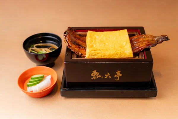 うな玉重
