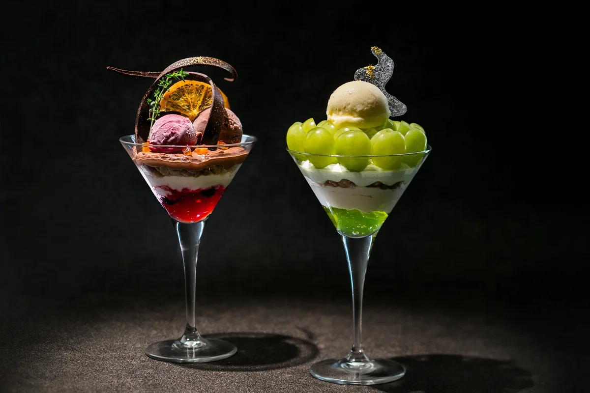 ヒルトン東京お台場3階「Captain’s Bar & Lounge」の新作パフェの案内に掲載された画像