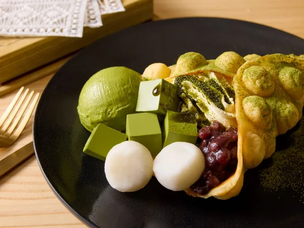 抹茶のご褒美ワッフル（チーズワーフ）