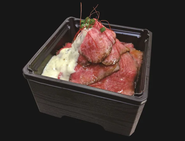 ＜米沢琥珀堂＞米沢牛ローストビーフ丼