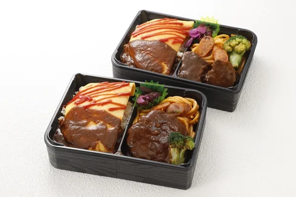 ［洋食弁当 ビーフシチュー］と［洋食弁当 ハンバーグ］