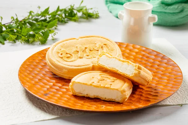 丹波土産 牛乳もなか