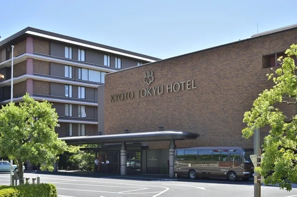 店舗と施設の案内に掲載された画像（2点目）