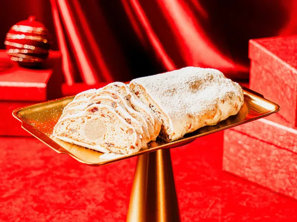 「ラグナ・シュトーレン〈Laguna Stollen〉」の節に掲載された画像