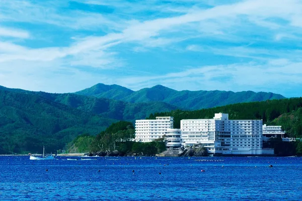 「ホテルが地域の交流拠点に。観光客と地元の人々をつなぐ」に掲載された画像