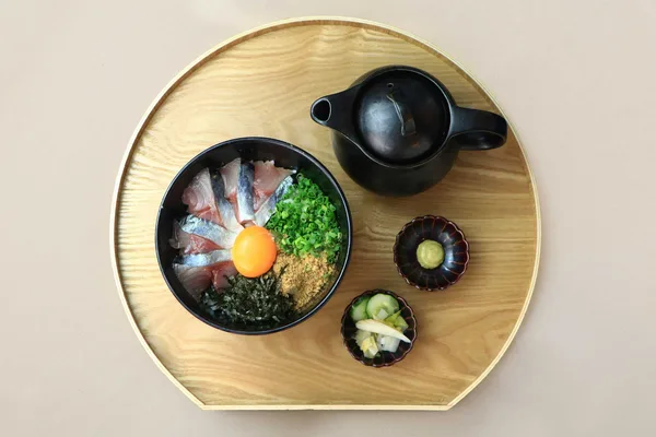 人気No.3 ごまサバ丼