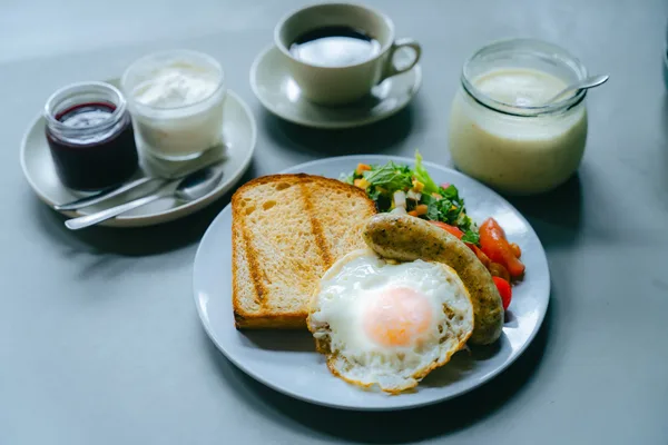 「モニパ サラダコフレ(MONIPA SALAD COFFRET)」に掲載された画像