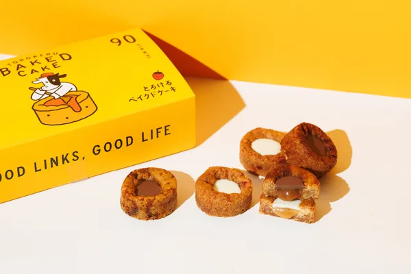 とろけるベイクドケーキアソート6個入り（ミルク3個・塩キャラメル3個）1,944円