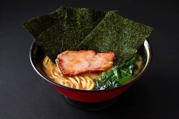 ラーメン 950円