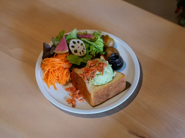 静岡ならではの限定メニューの節に掲載された画像（1点目）