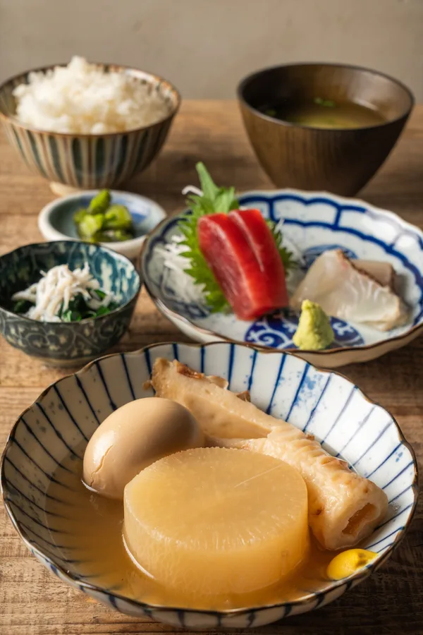 おでんと刺身定食:1,180円