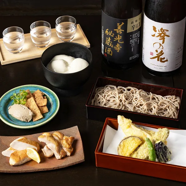 「蕎麦とかしわ料理、鉄板焼き、信州の地酒」に掲載された画像