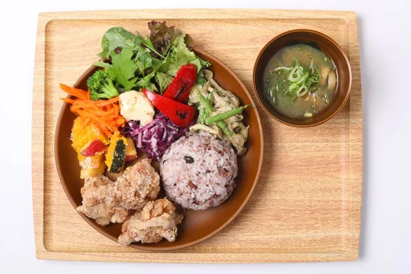 タニタカフェ+定食（から揚げ）