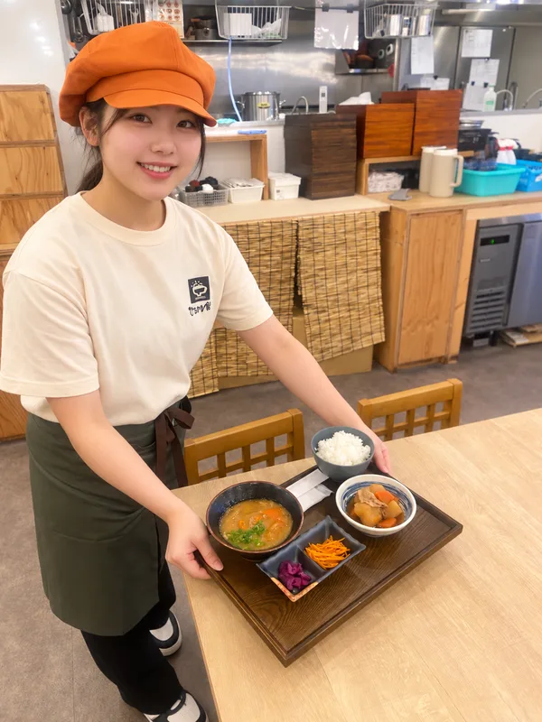 豚汁定食と国産コシヒカリの説明に掲載された画像